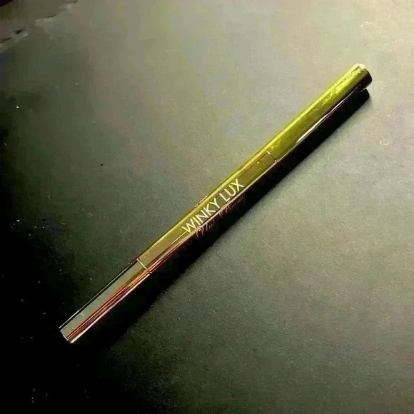 WINKY LUX Other - Winky Lux Brow Pencil and Spoolie in one
